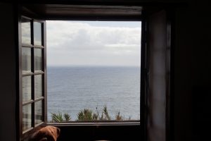 una finestra aperta sul mare