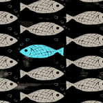 Un banco di pesci disegnati su sfondo nero tutti bianchi che vanno verso destra e solo uno, al centro, azzurro che va a sinistra