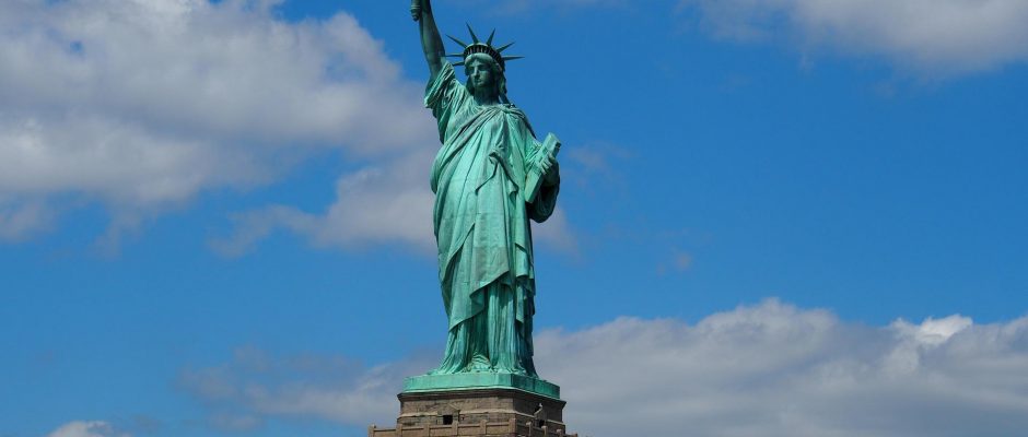 foto della statua della libertà